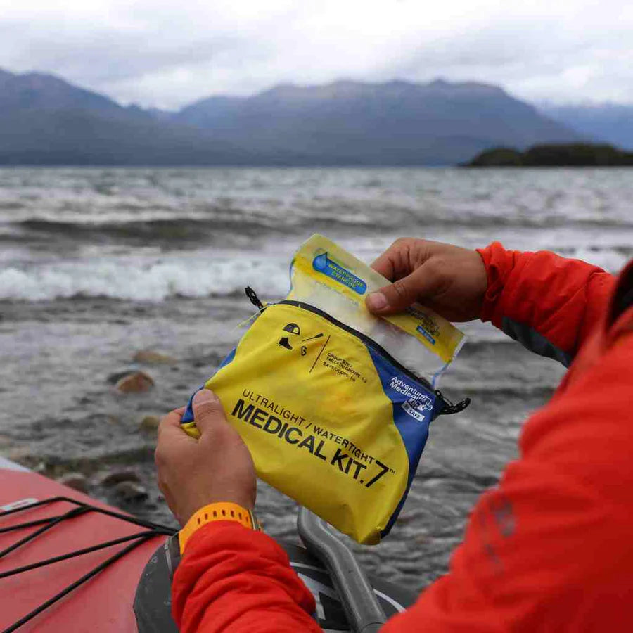 Adventure Medical Ultralight / Watertight .7 First Aid Kit